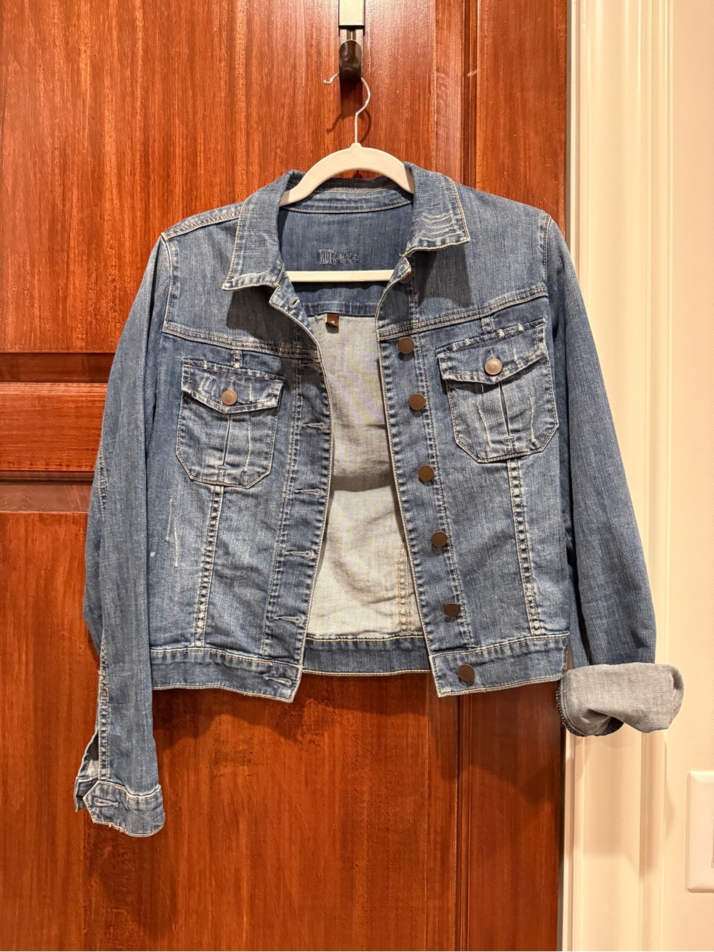 Kut from the Kloth Women's Medium Blue Distressed Denim Jacket